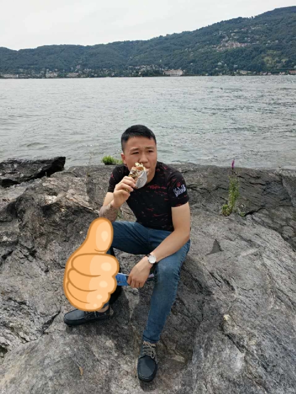 绚烂背后的平淡的第一张照片--连江相亲网