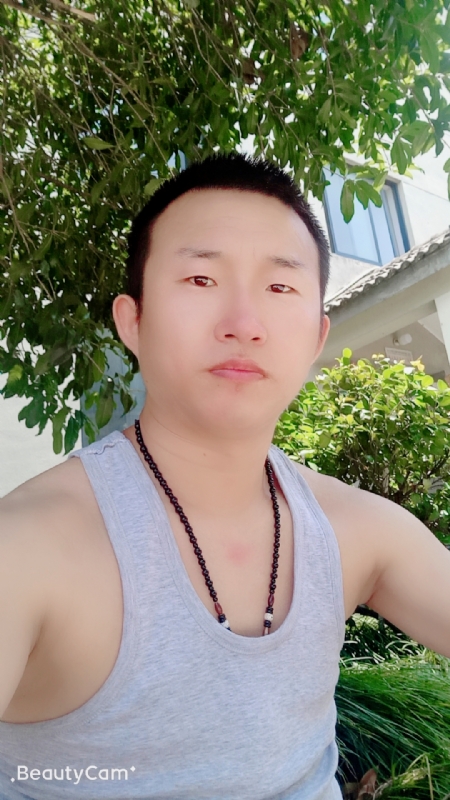 系咯在的第一张照片--连江相亲网