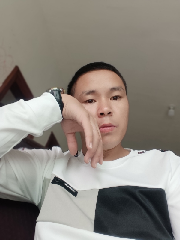 冷漠的第一张照片--连江相亲网