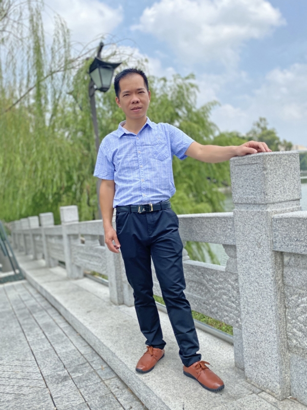 奇峰向阳的第一张照片--连江相亲网