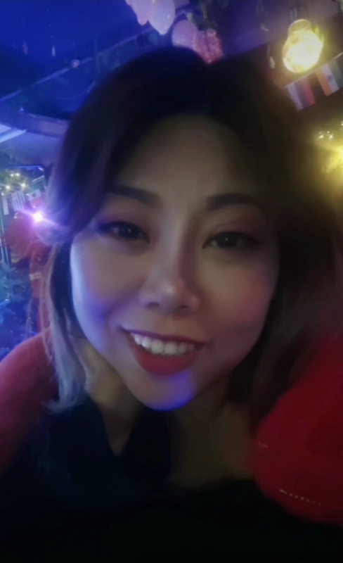 收快递的费仙女的第一张照片--连江相亲网