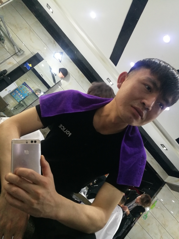未来可期的我的第四张照片--连江相亲网