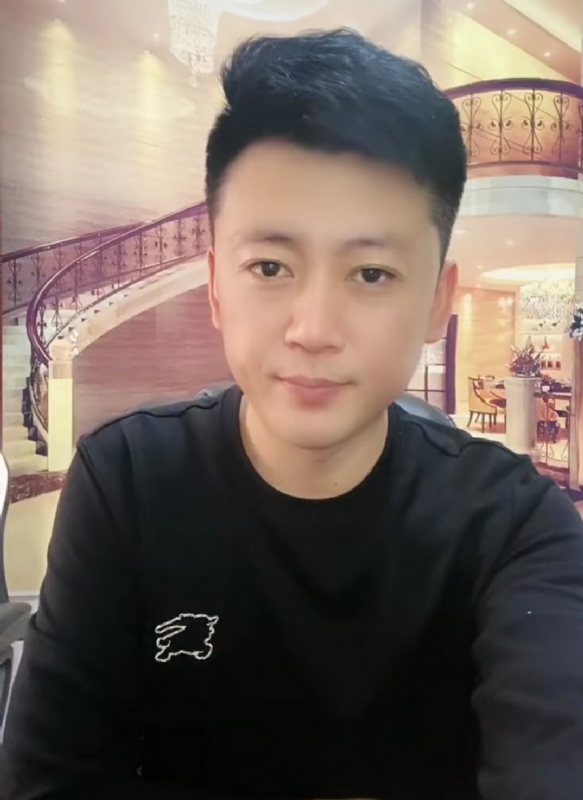屋顶拾荒人的第三张照片--连江相亲网