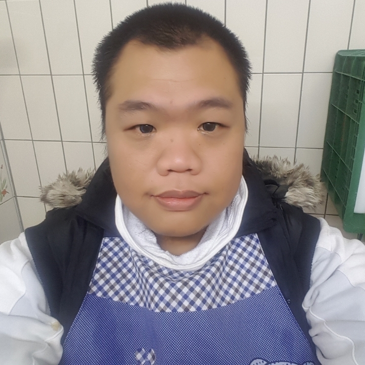 黑熊的第一张照片--连江相亲网