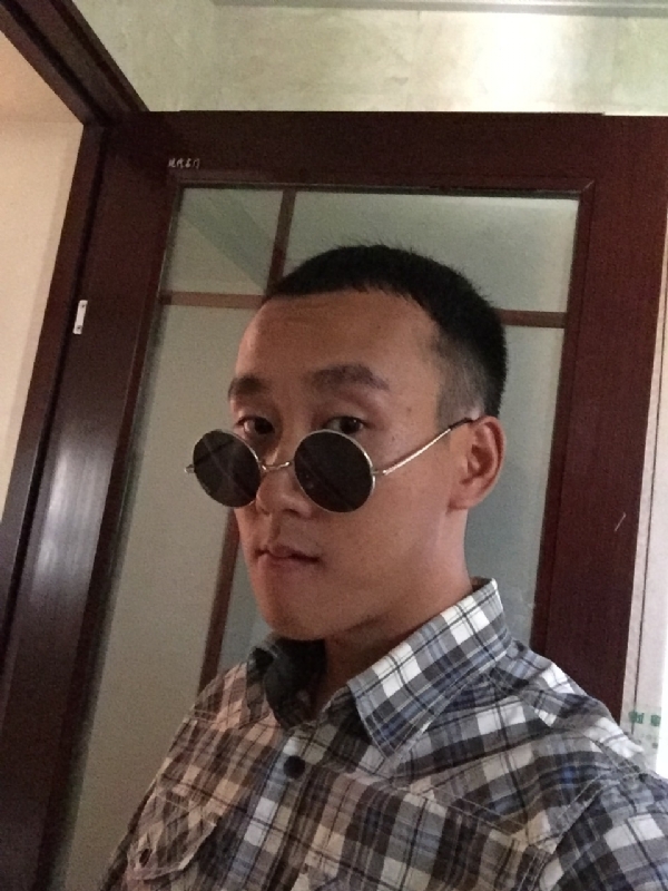 悲喜的第一张照片--连江相亲网