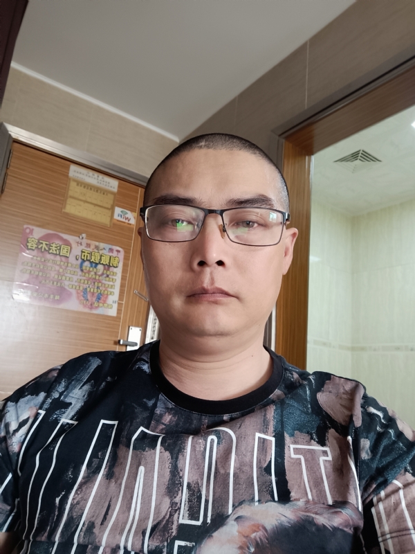 心梦无痕的第一张照片--连江相亲网
