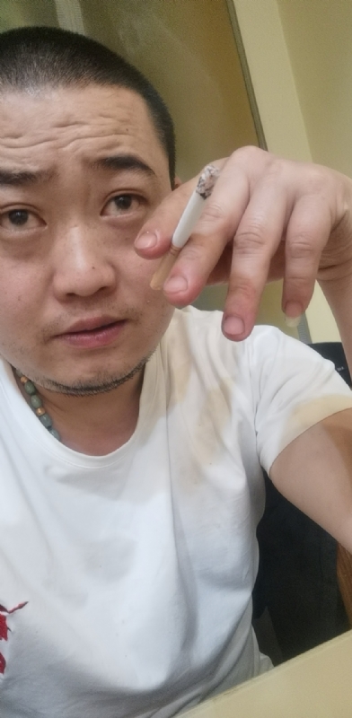 孤独的螃蟹的第一张照片--连江相亲网
