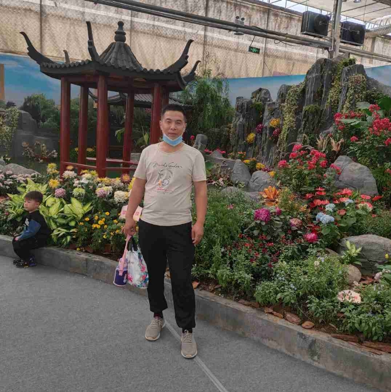 受伤的痴情男的第一张照片--连江相亲网