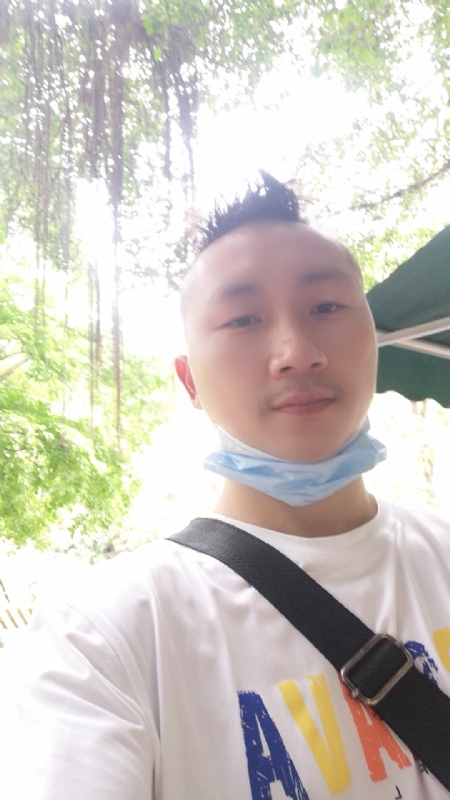 守望幸福的第一张照片--连江相亲网