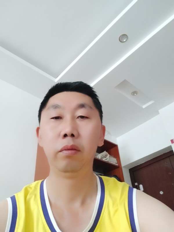 写尽半生纸上酸的第一张照片--连江相亲网