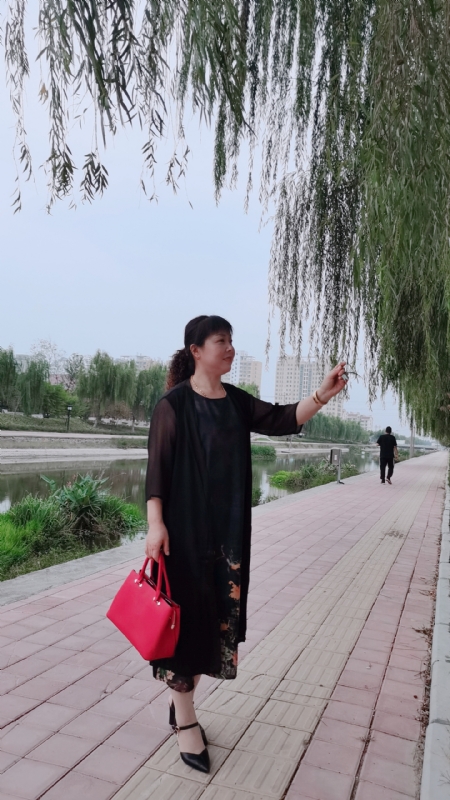 周本玲的第一张照片--连江相亲网