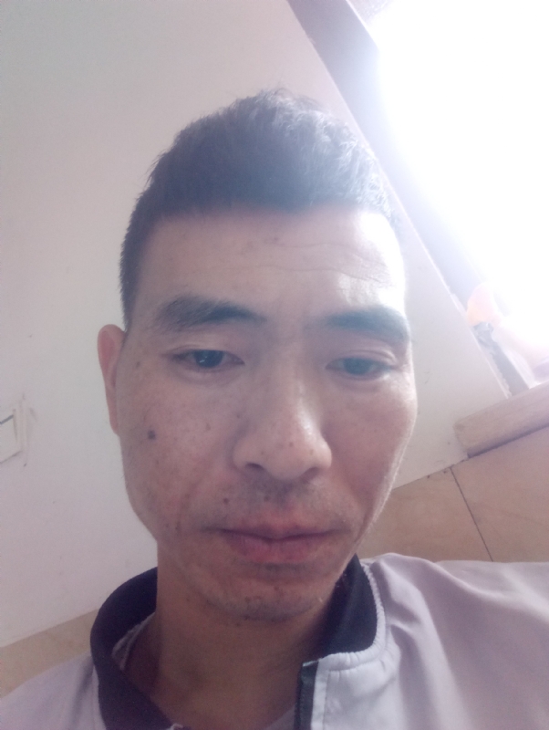 想你的夜的第一张照片--连江相亲网