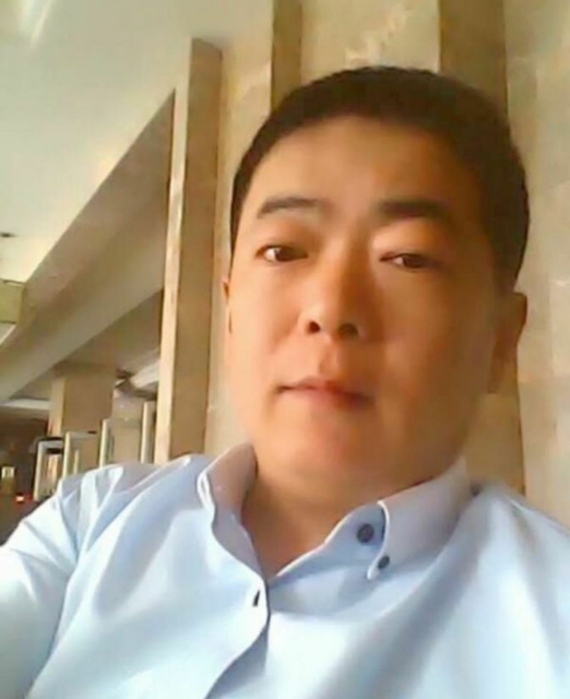 落叶随风的第一张照片--连江相亲网