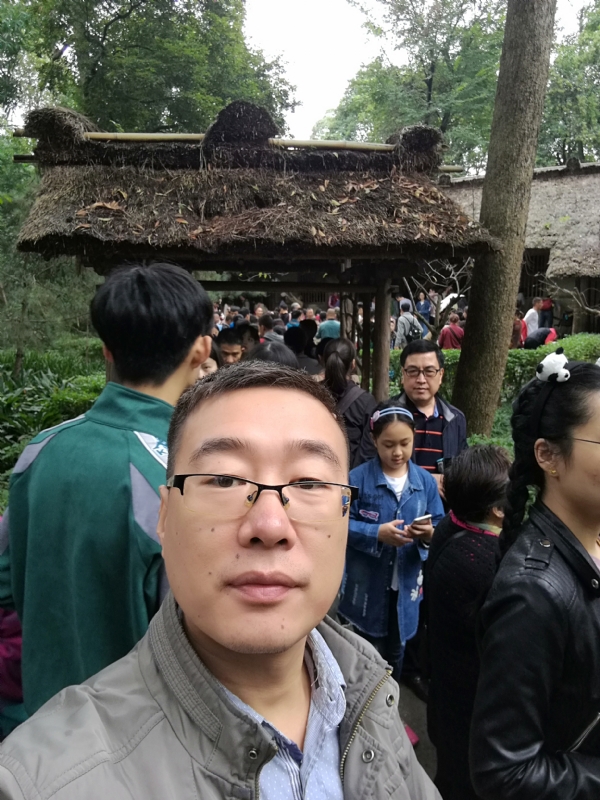 撑起一片天的第一张照片--连江相亲网