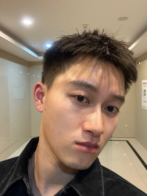 月光之下的第一张照片--连江相亲网
