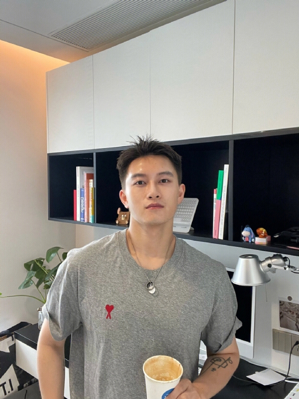 月光之下的第二张照片--连江相亲网