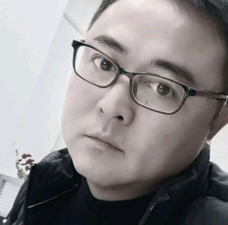 小石头的第二张照片--连江相亲网