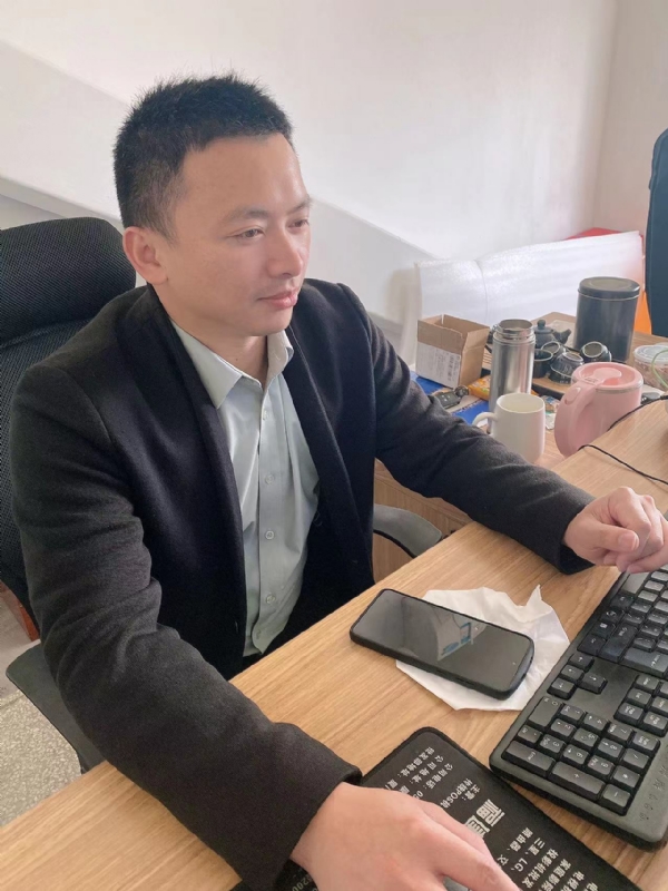 落叶知秋的第一张照片--连江相亲网