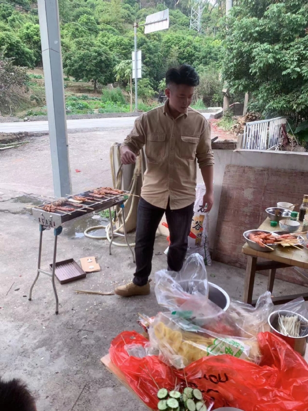 你黑我哟的第一张照片--连江相亲网