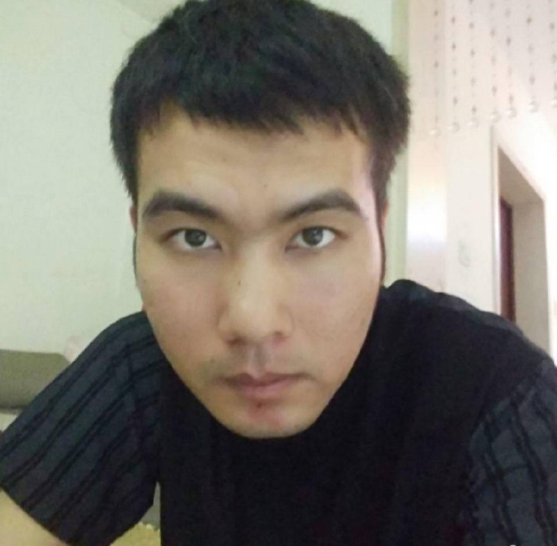 哭泣的小三的第三张照片--连江相亲网