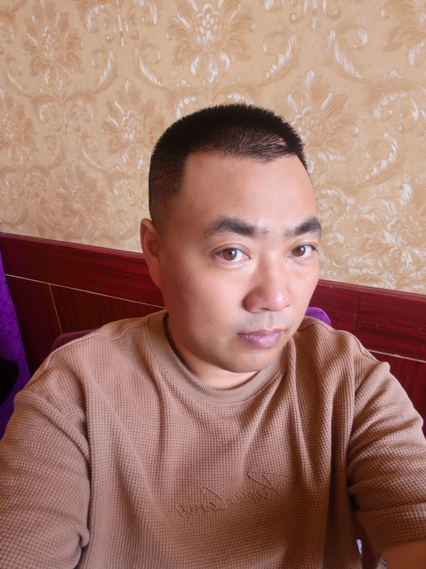 擦亮眼睛向前看的第二张照片--连江相亲网