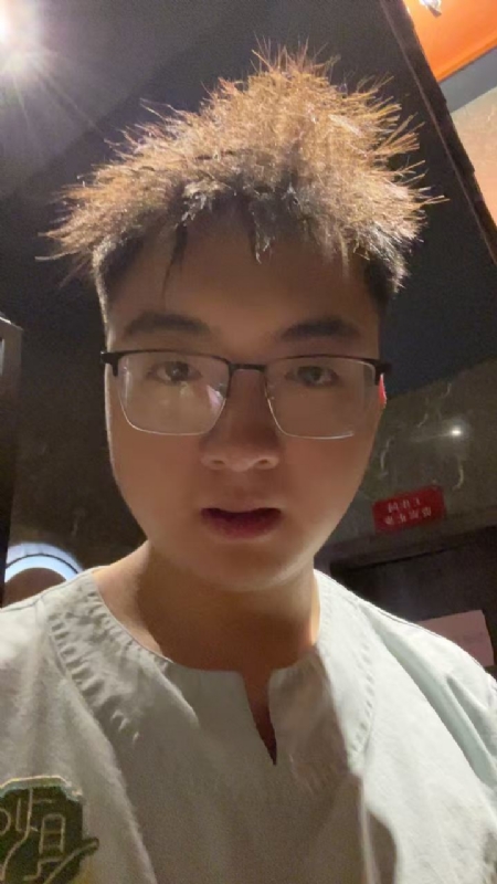 成熟稳重的男士的第一张照片--连江相亲网