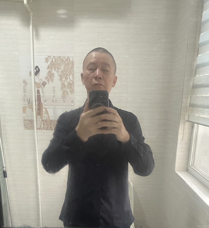 荣哥的第一张照片--连江相亲网
