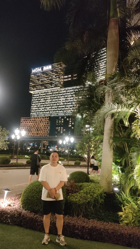 熟悉的身影的第一张照片--连江相亲网