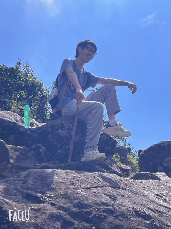 落叶之秋的第一张照片--连江相亲网