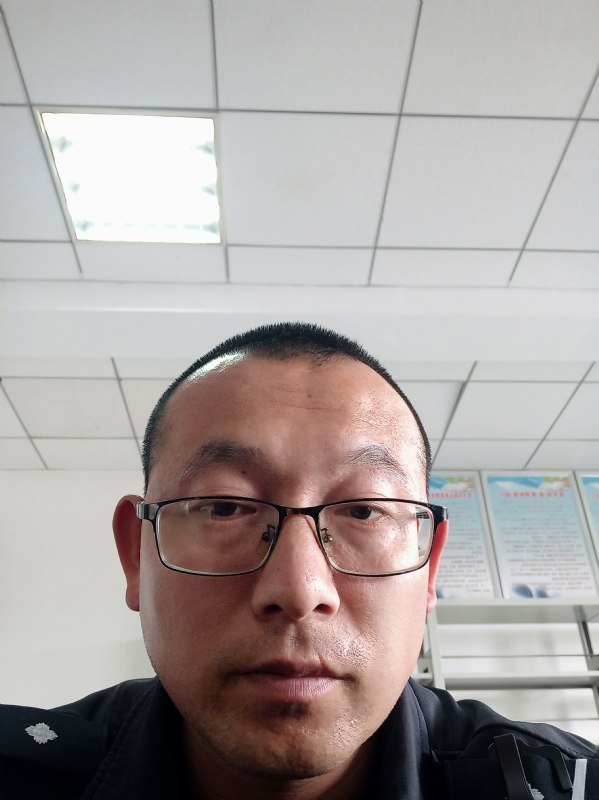 布鲁斯贺的第三张照片--连江相亲网