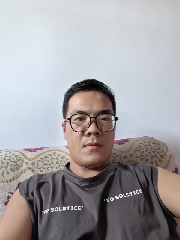 卫TF的第三张照片--连江相亲网